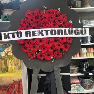 cenaze için çelenk